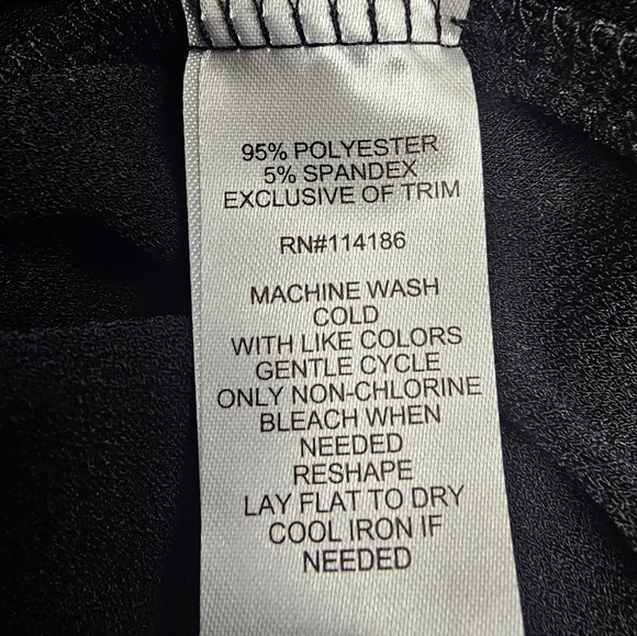 89TH & Madison Square Neckline Swiss Dot Sheer Sleeve Top Size 1X - Picture 8 of 12